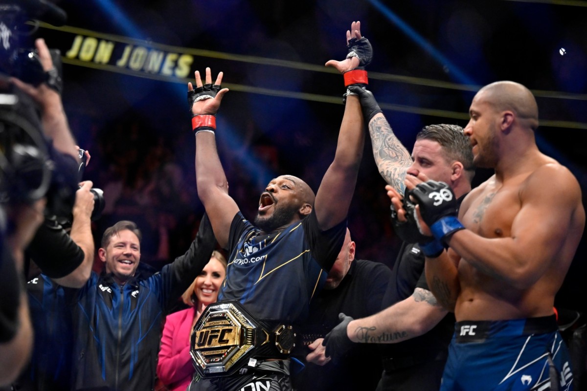 100,000+ Signatures: Petition To Remove Jon Jones' Title Gains Momentum 100,000+ Signatures: Petition To Remove Jon Jones' Title Gains Momentum