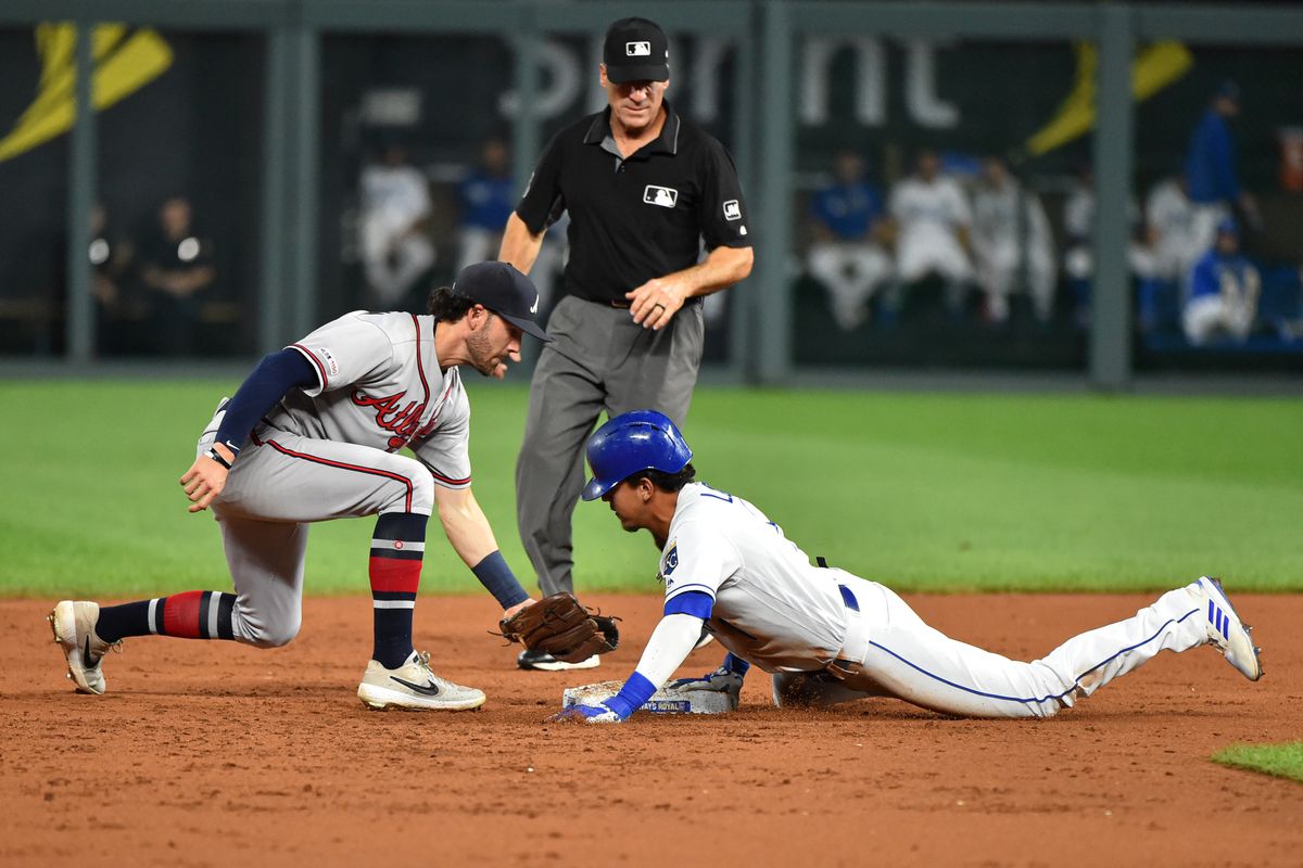 11th Inning Walk-Off Bunt Sinks Royals Against Brewers 11th Inning Walk-Off Bunt Sinks Royals Against Brewers