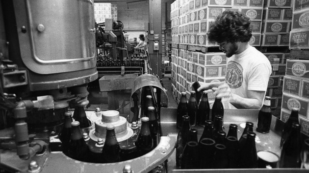 127 Years Of Brewing History: Anchor Brewing Company's Closure Announced 127 Years Of Brewing History: Anchor Brewing Company's Closure Announced