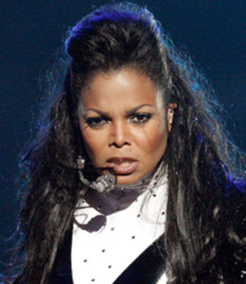 2025 AMAs: Janet Jackson Honored With ICON Award And Live Performance