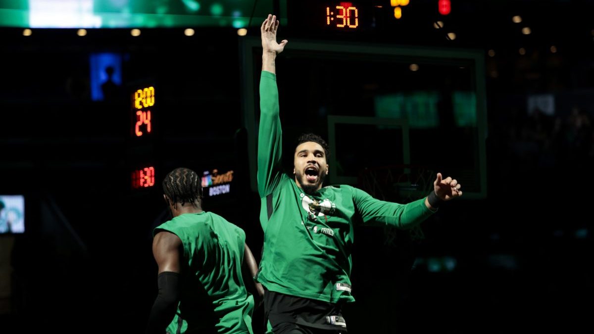 2025 NBA Playoffs: Jayson Tatum's Wrist Injury Update Following Magic Game 2025 NBA Playoffs: Jayson Tatum's Wrist Injury Update Following Magic Game