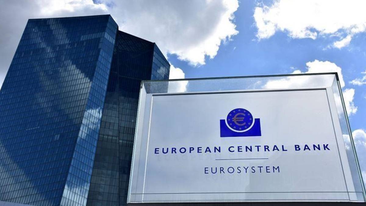 ABD'nin Ekonomik Politikaları: Avrupa Merkez Bankası'nın Misilleme Uyarısının Arkasındaki Sebepler ABD'nin Ekonomik Politikaları: Avrupa Merkez Bankası'nın Misilleme Uyarısının Arkasındaki Sebepler