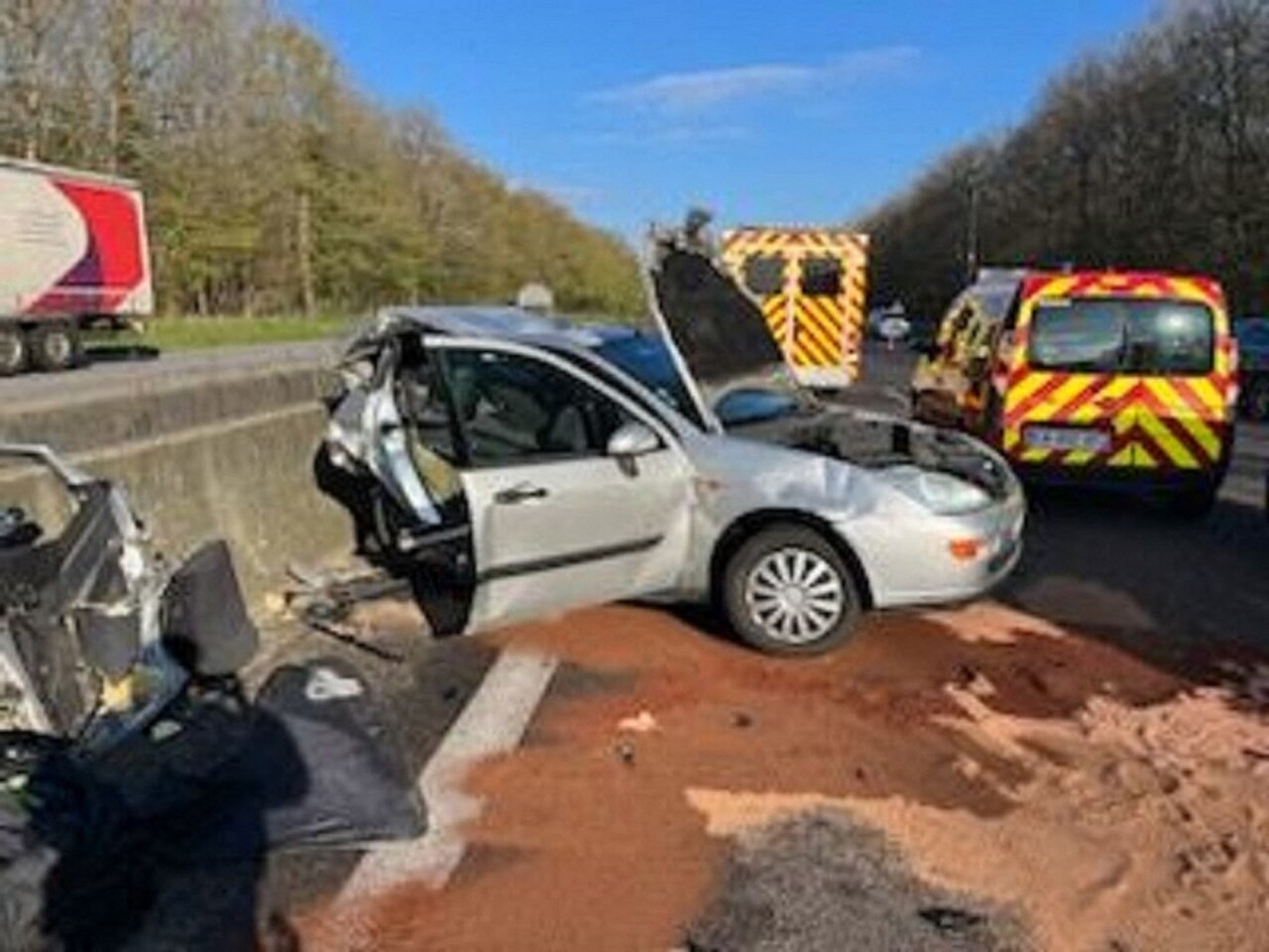 Accident Mortel À Séoul : Effondrement De Chaussée Et Décès D'un Motard