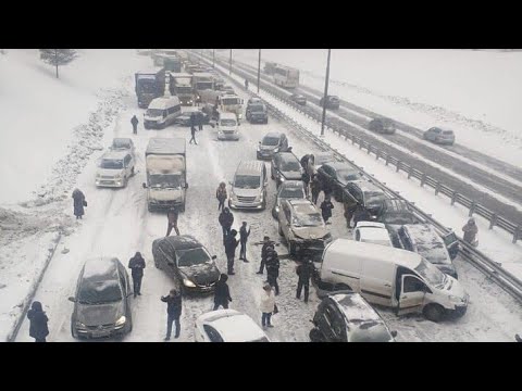 Аэропорт Перми Закрыт: Снегопад До 4:00 Аэропорт Перми Закрыт: Снегопад До 4:00