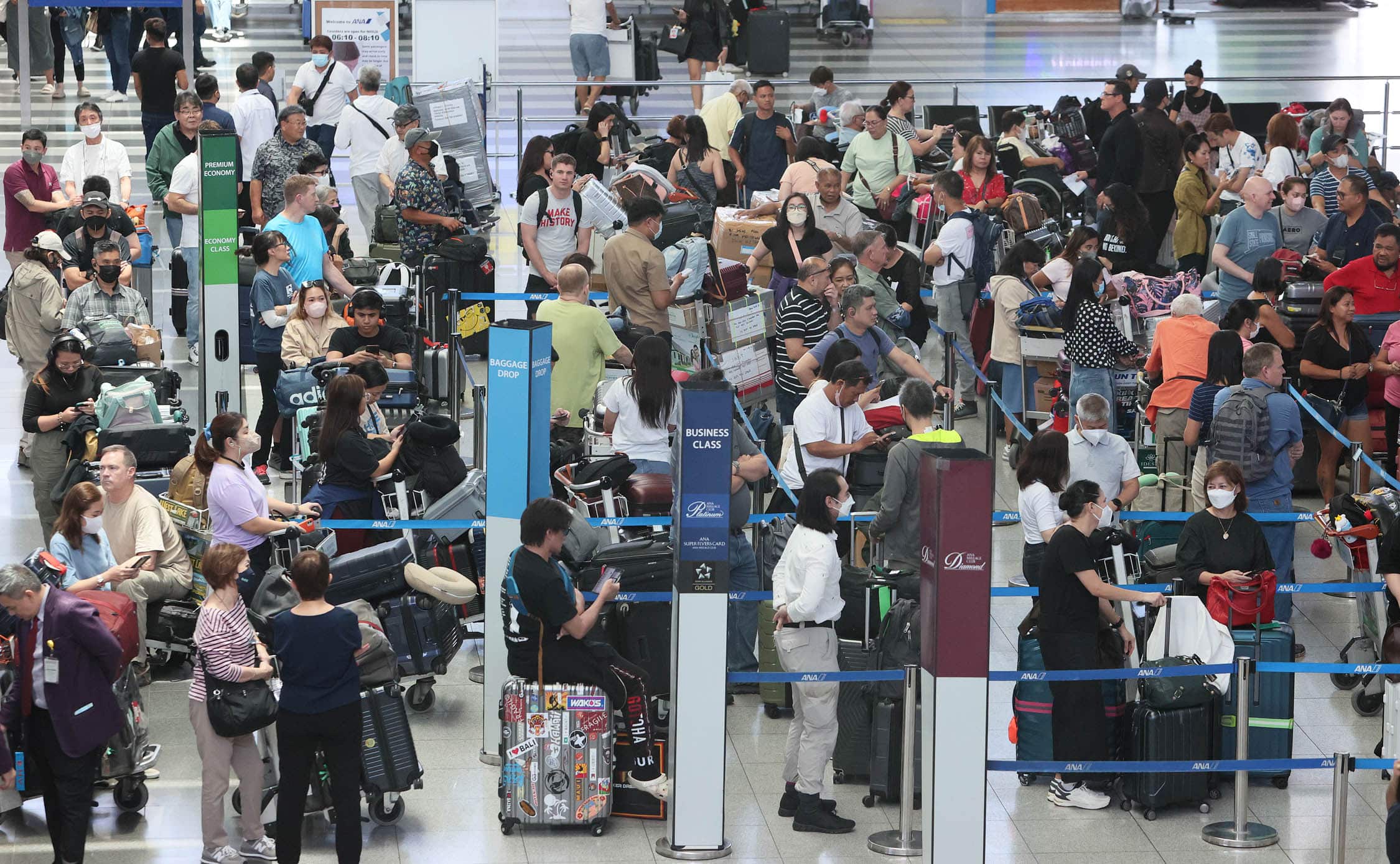 Airlines Brace For A Summer Of Travel Chaos: What To Expect Airlines Brace For A Summer Of Travel Chaos: What To Expect