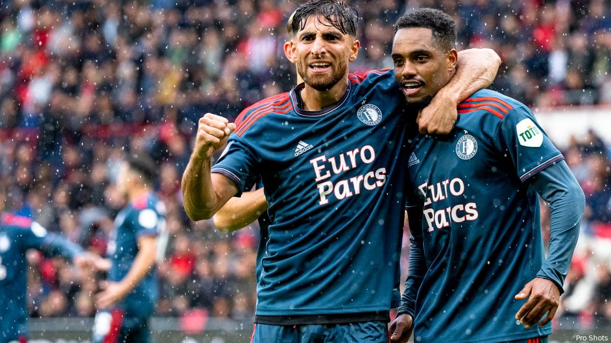 Ajax Extends Eredivisie Lead, Feyenoord Chases PSV Ajax Extends Eredivisie Lead, Feyenoord Chases PSV