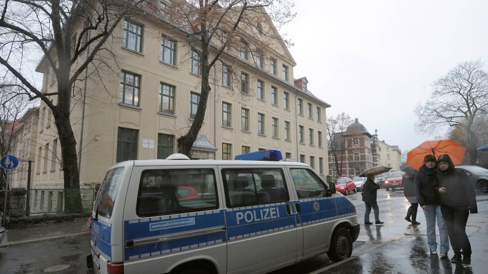 Alarm An Braunschweiger Schule: Gebäude Geräumt, Keine Kinder Gefährdet Alarm An Braunschweiger Schule: Gebäude Geräumt, Keine Kinder Gefährdet