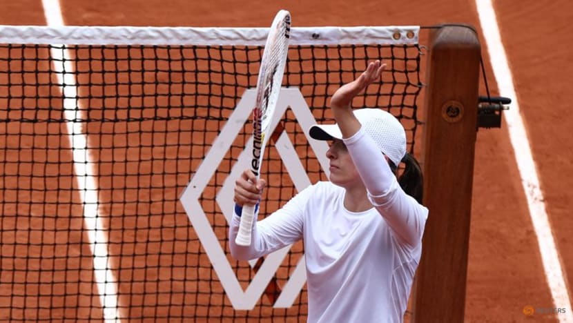 Alcaraz And Swiatek: Contrasting Fortunes Ahead Of French Open