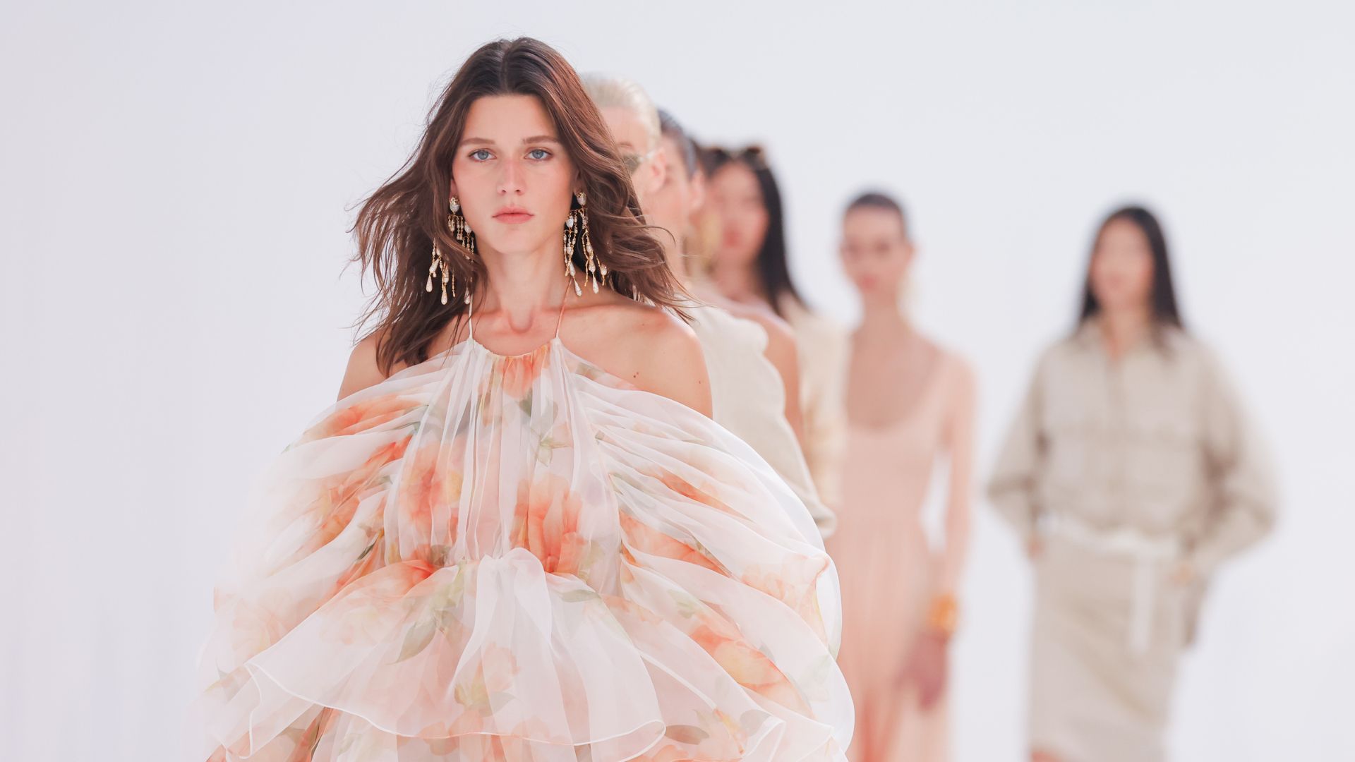 Amira Al-Zuhair's Paris Fashion Week Appearance For Zimmermann Amira Al-Zuhair's Paris Fashion Week Appearance For Zimmermann