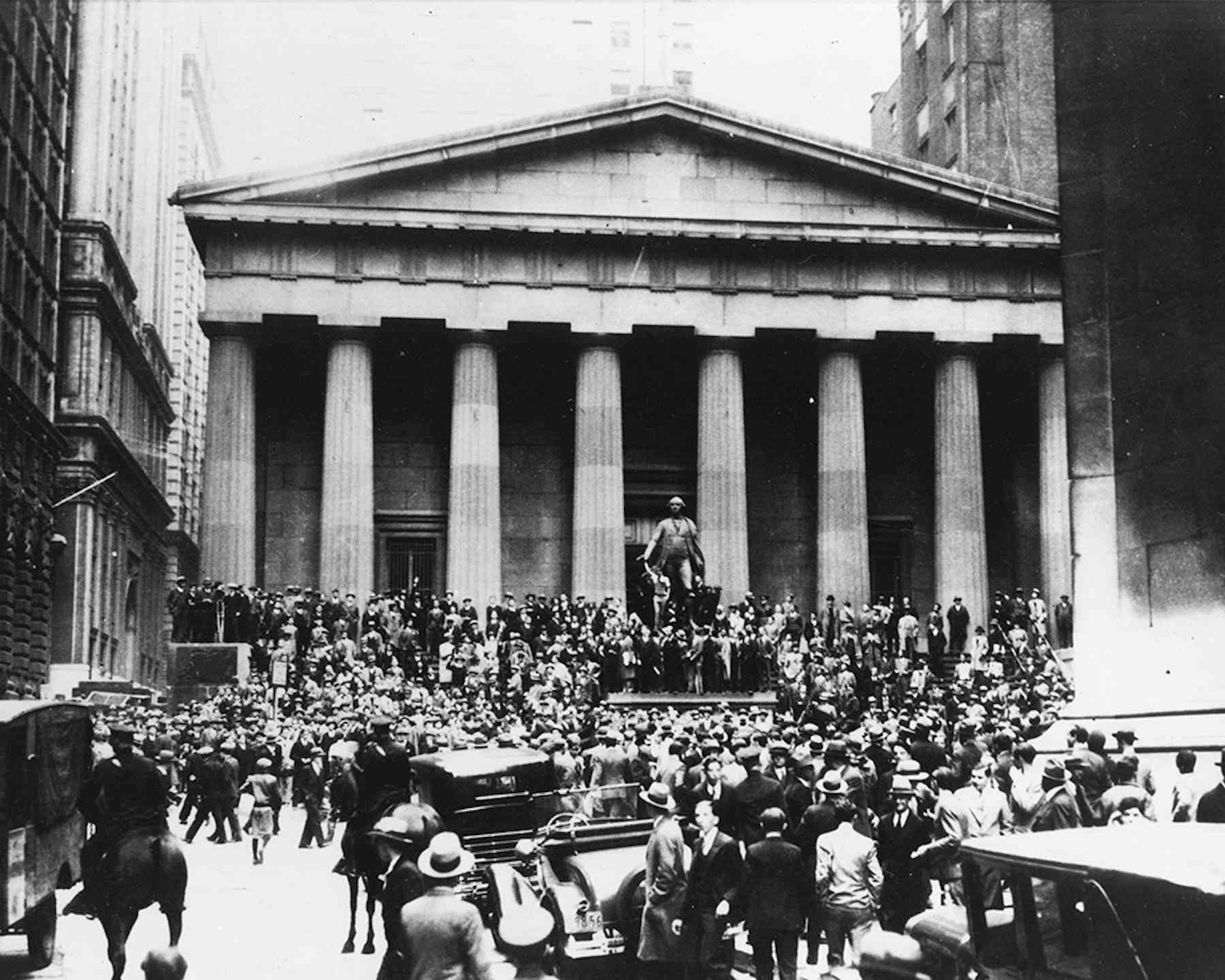 Amsterdam's Stock Market Suffers 7% Drop At Opening Due To Trade War Amsterdam's Stock Market Suffers 7% Drop At Opening Due To Trade War