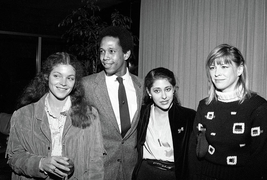 Amy Irving's Emotional Tribute Following The Death Of Dallas And Carrie Star