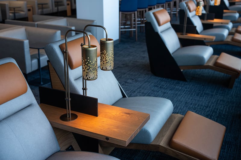 Anchorage Opens: New Candle Studio, Alaska Airlines Lounge, Korean BBQ, And Eye Tooth Restaurant Anchorage Opens: New Candle Studio, Alaska Airlines Lounge, Korean BBQ, And Eye Tooth Restaurant