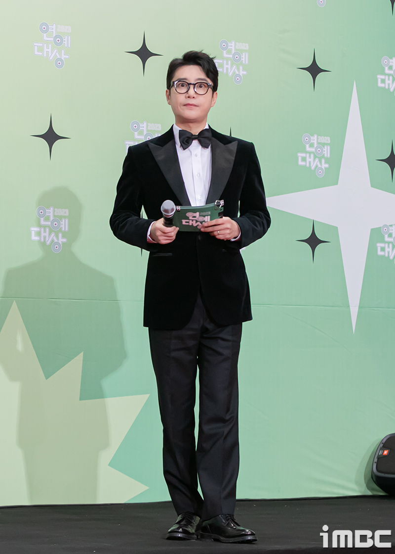 서울 강타한 톰 크루즈, 레드카펫 포토 & 현장 분위기 서울 강타한 톰 크루즈, 레드카펫 포토 & 현장 분위기