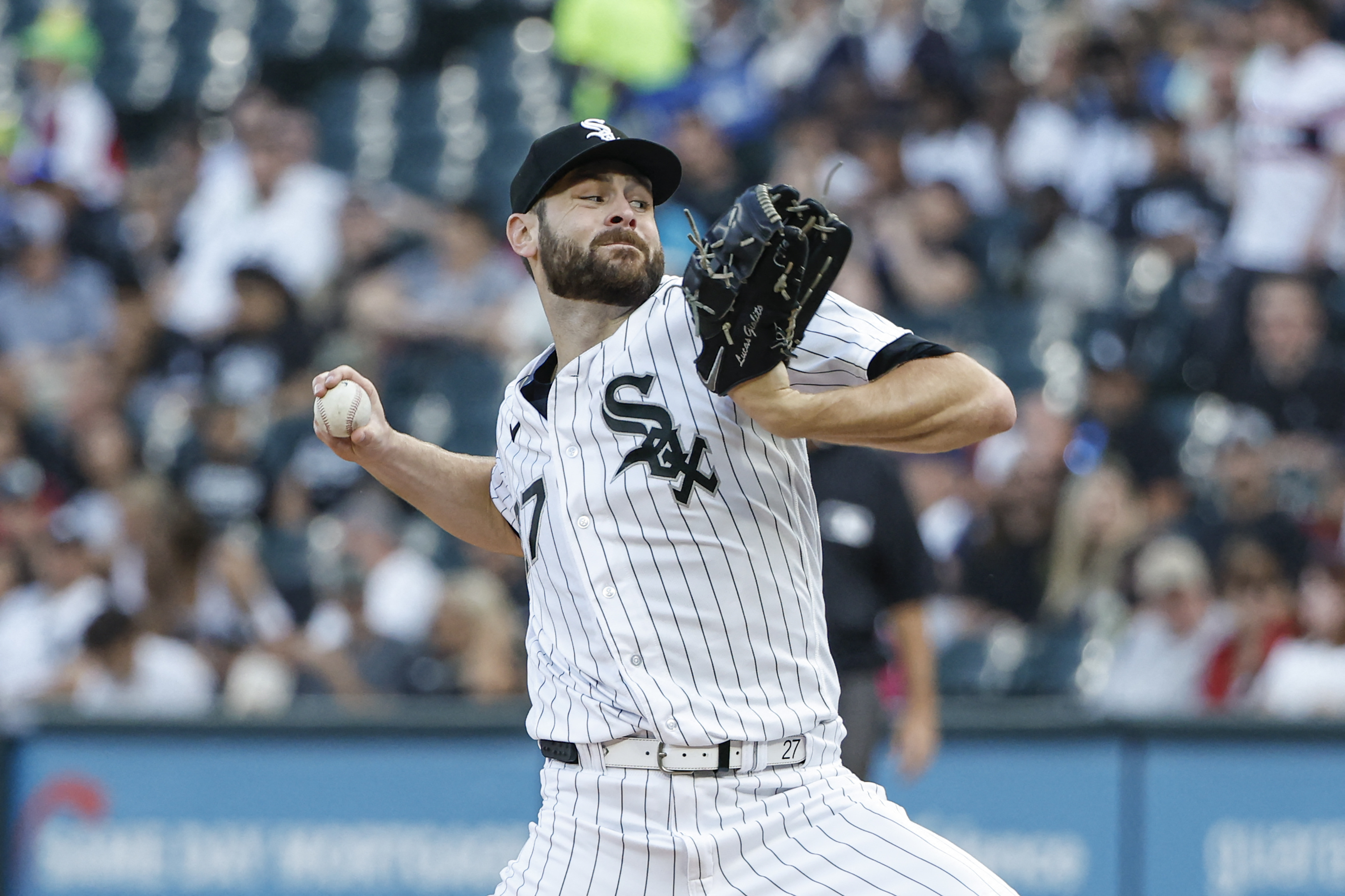 Angels' Pari Delivers Walk-Off Win Against White Sox In Rain-Delayed Game Angels' Pari Delivers Walk-Off Win Against White Sox In Rain-Delayed Game