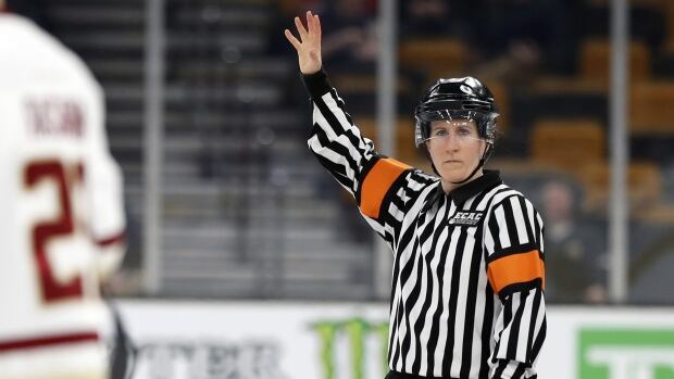 Apple Watches On Ice: How NHL Referees Use Smart Technology Apple Watches On Ice: How NHL Referees Use Smart Technology