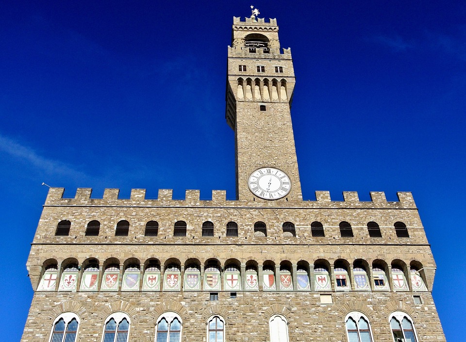 Architecture Toscane Et Charme Italien À [Nom De La Ville]