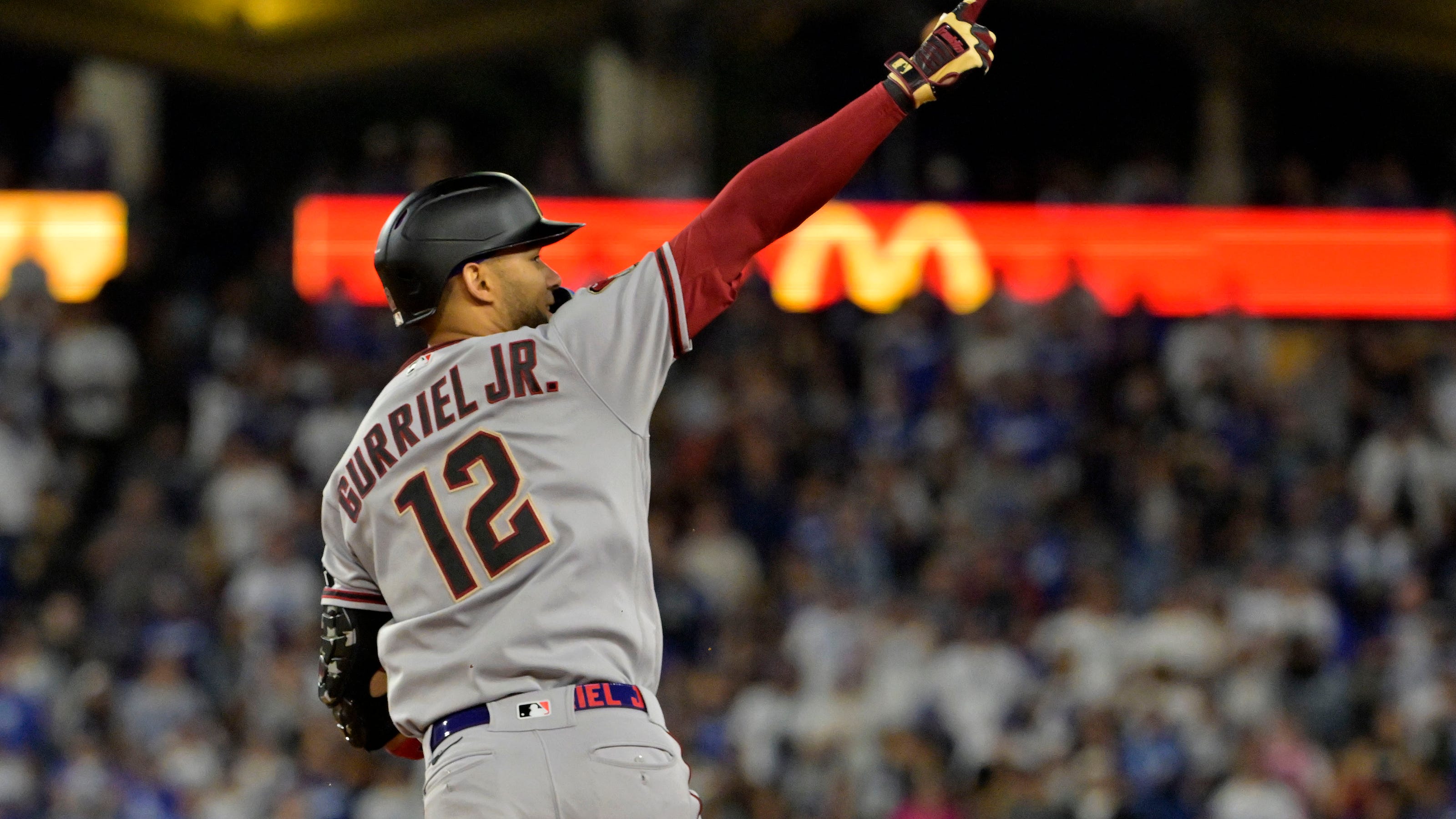 Arizona Diamondbacks Secure Walk-Off Win With Five-Run Ninth Inning Arizona Diamondbacks Secure Walk-Off Win With Five-Run Ninth Inning
