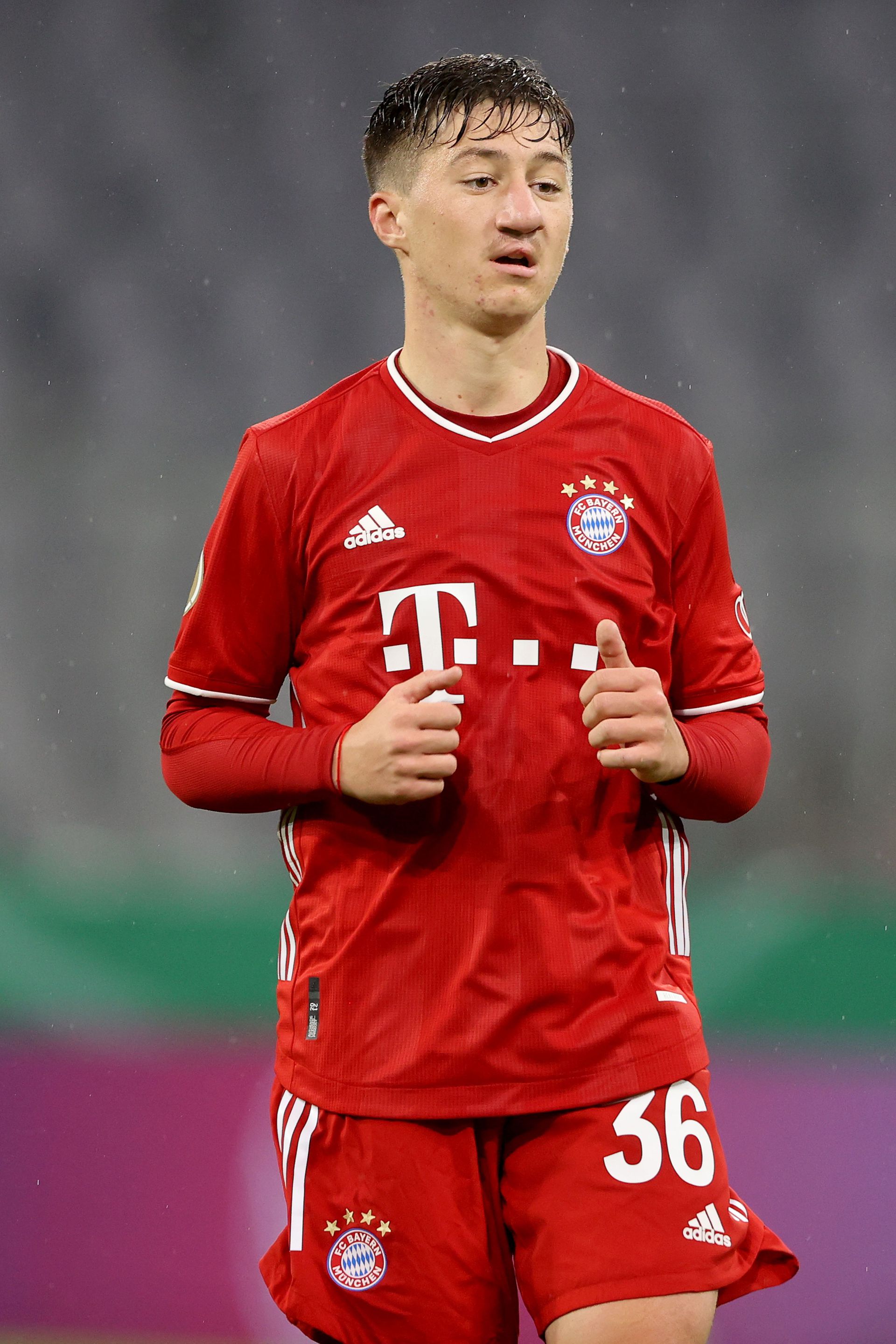Arsenal And Barcelona Eye Angelo Stiller: Scouting Reports Emerge Arsenal And Barcelona Eye Angelo Stiller: Scouting Reports Emerge