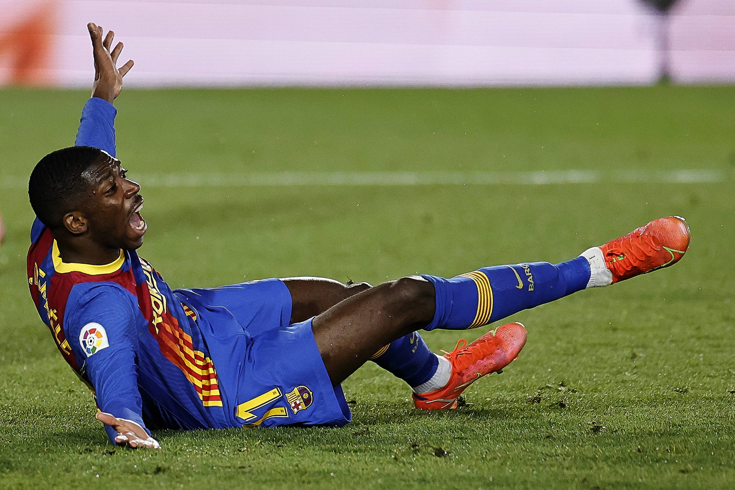 Arsenal's Dembele Concerns: Latest Injury Update And Its Impact Arsenal's Dembele Concerns: Latest Injury Update And Its Impact