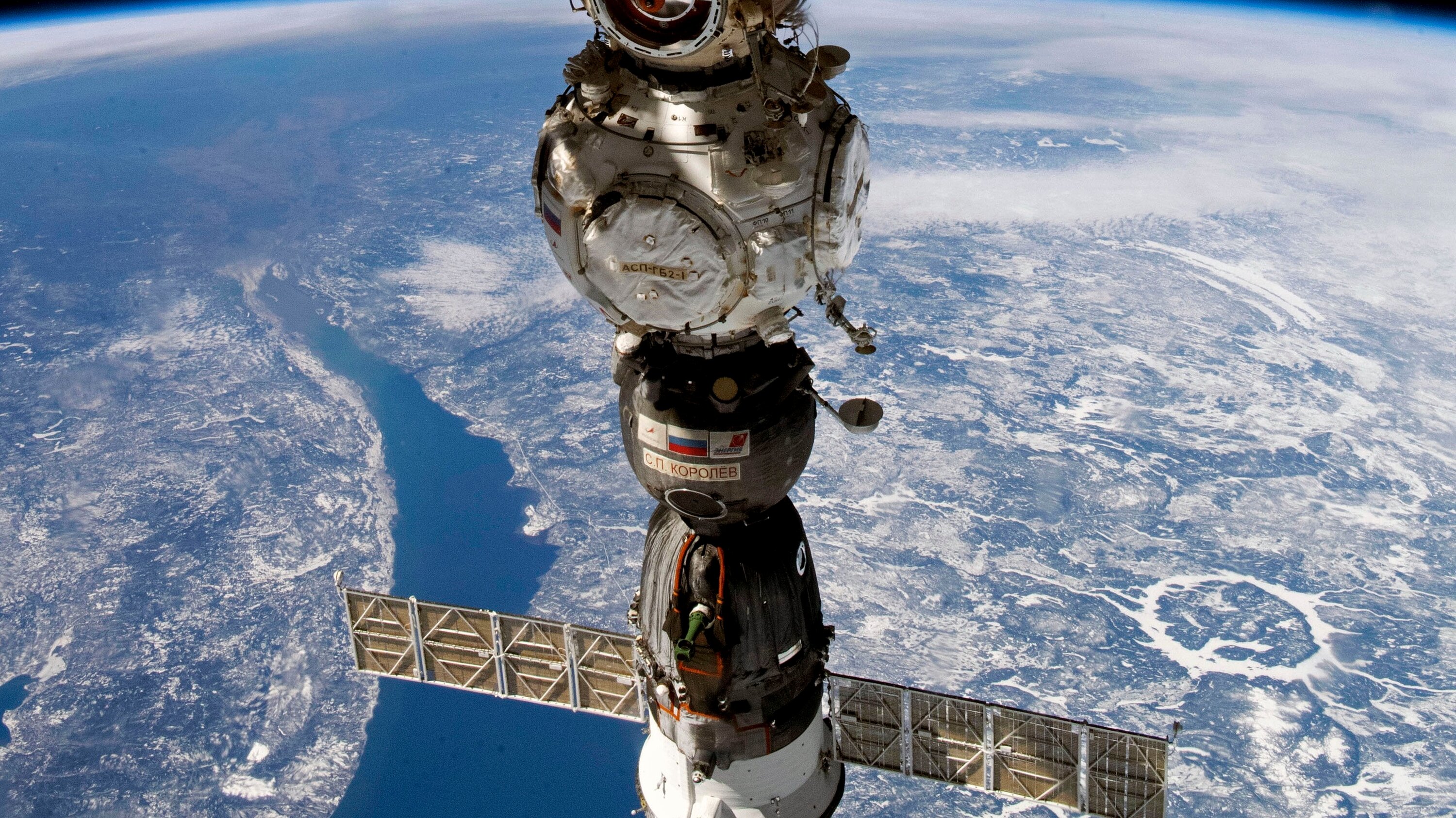 Astronauts' Nine-Month Space Stay: Fact Or Fiction? CBS News Report Investigated Astronauts' Nine-Month Space Stay: Fact Or Fiction? CBS News Report Investigated