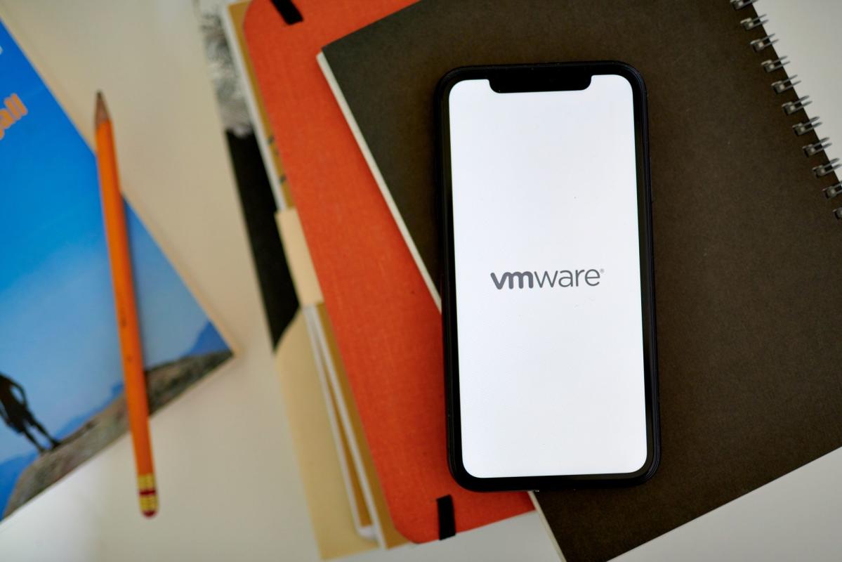 AT&T Sounds Alarm On Extreme VMware Price Hike Following Broadcom Deal