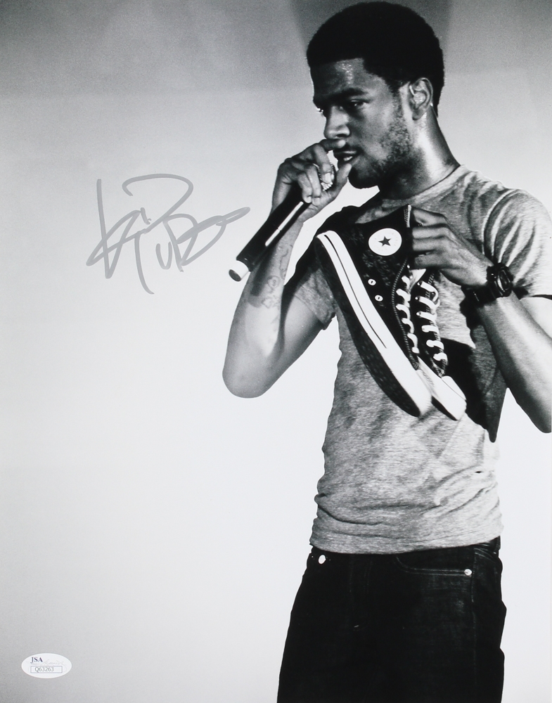 Auction Of Kid Cudi's Personal Items: High Prices Revealed Auction Of Kid Cudi's Personal Items: High Prices Revealed