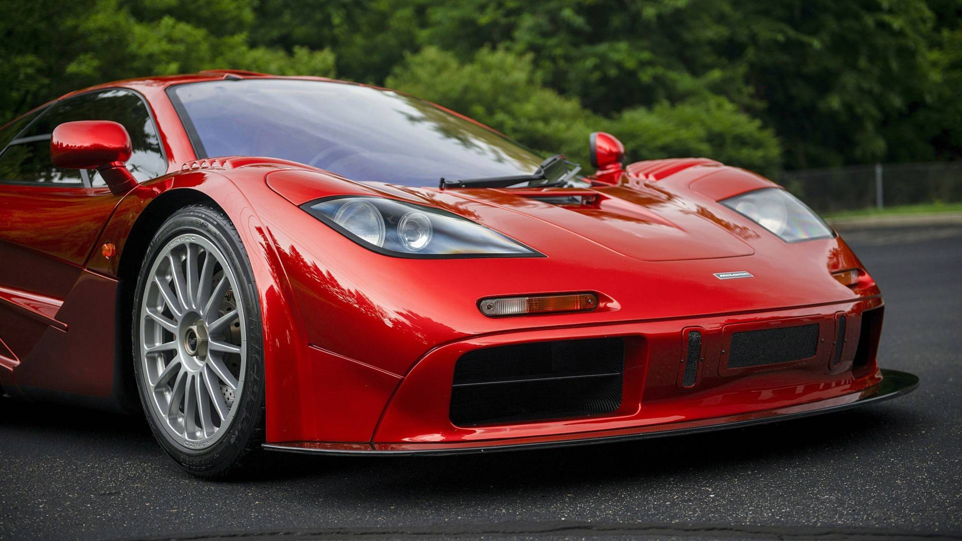 Autó: Legendás F1 Motorral Szerelt Porsche Közúti Verziója Autó: Legendás F1 Motorral Szerelt Porsche Közúti Verziója