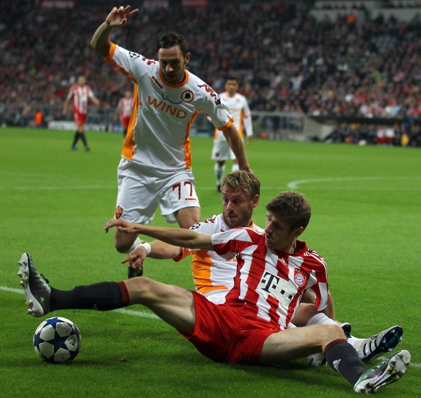 Bayern Munchen Îi Aduce Un Omagiu Lui Thomas Müller Bayern Munchen Îi Aduce Un Omagiu Lui Thomas Müller