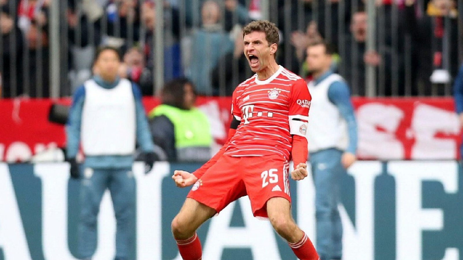 Bayern's Home Victory: Securing The Championship, Muller's Last Game Bayern's Home Victory: Securing The Championship, Muller's Last Game