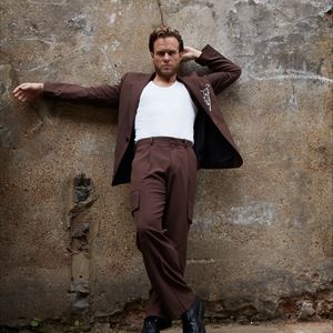 Beautiful Castle Near Manchester Hosts Huge Music Festival Featuring Olly Murs Beautiful Castle Near Manchester Hosts Huge Music Festival Featuring Olly Murs