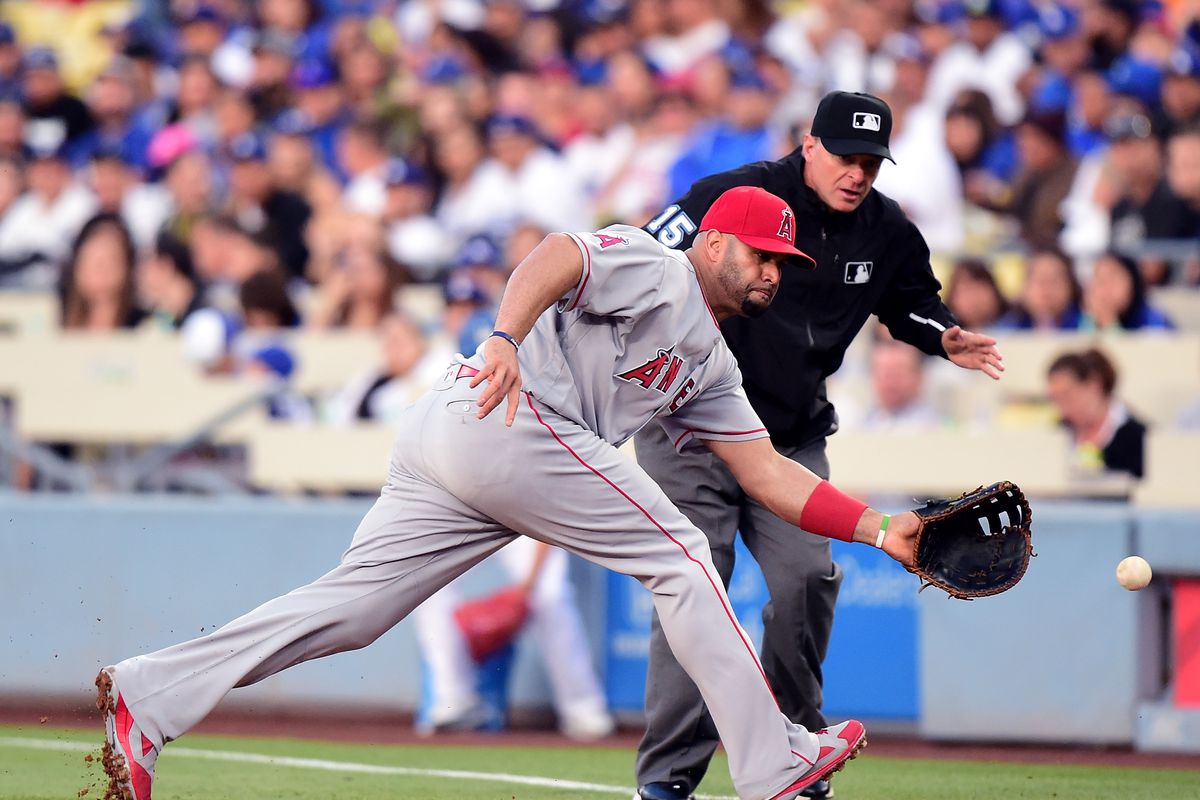 Betts' Absence: Dodgers Face Freeway Series Without Key Player Betts' Absence: Dodgers Face Freeway Series Without Key Player