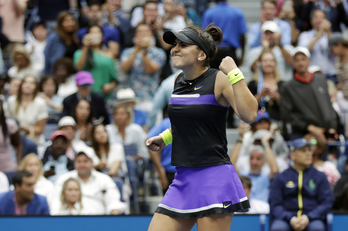 Bianca Andreescu's Dominant Straight-Sets Victory Propels Her To Italian Open Fourth Round Bianca Andreescu's Dominant Straight-Sets Victory Propels Her To Italian Open Fourth Round