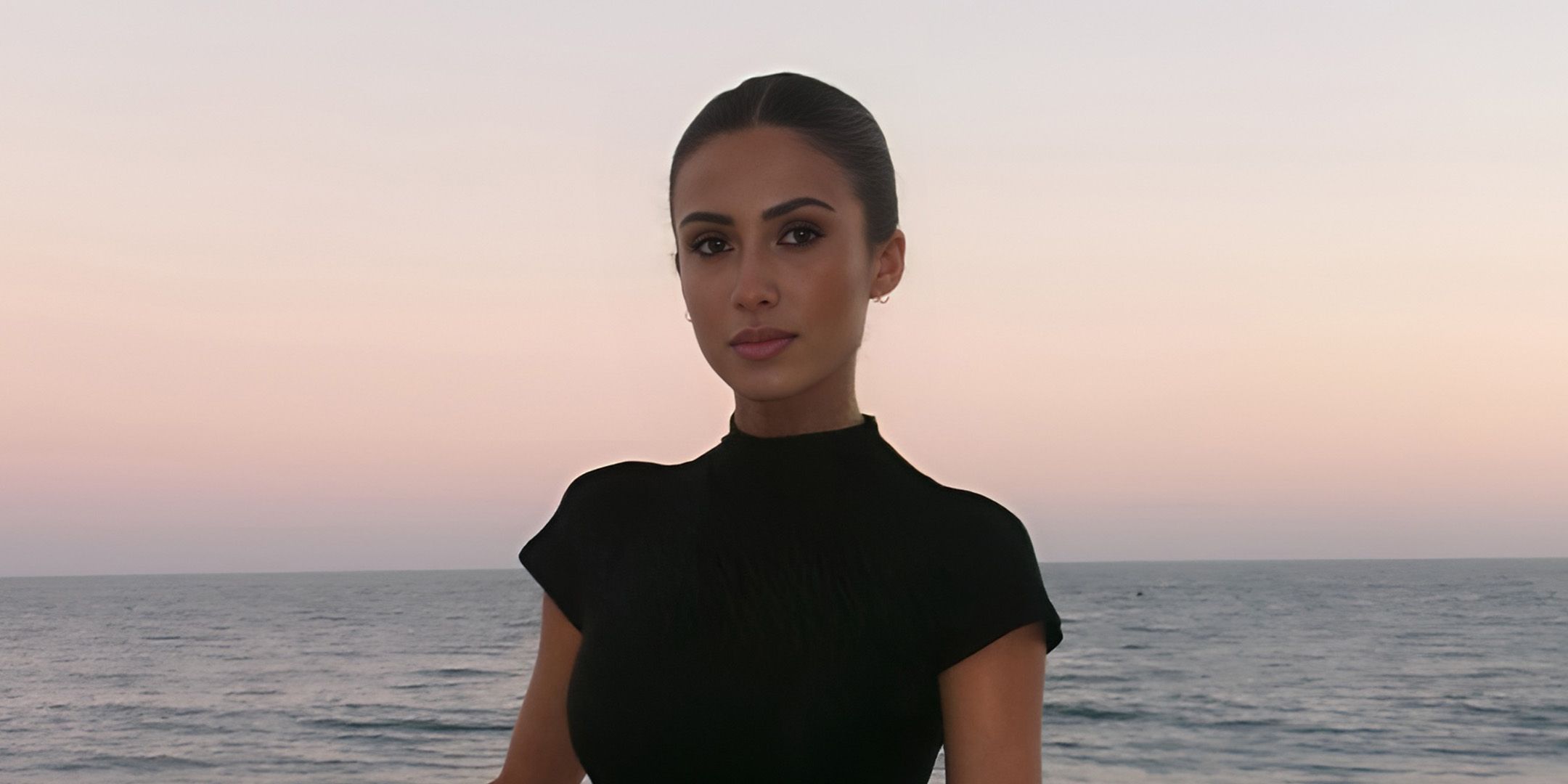 Bianca Censori's Sister Angelina: Cutout Bodysuit And Tights Photo Bianca Censori's Sister Angelina: Cutout Bodysuit And Tights Photo