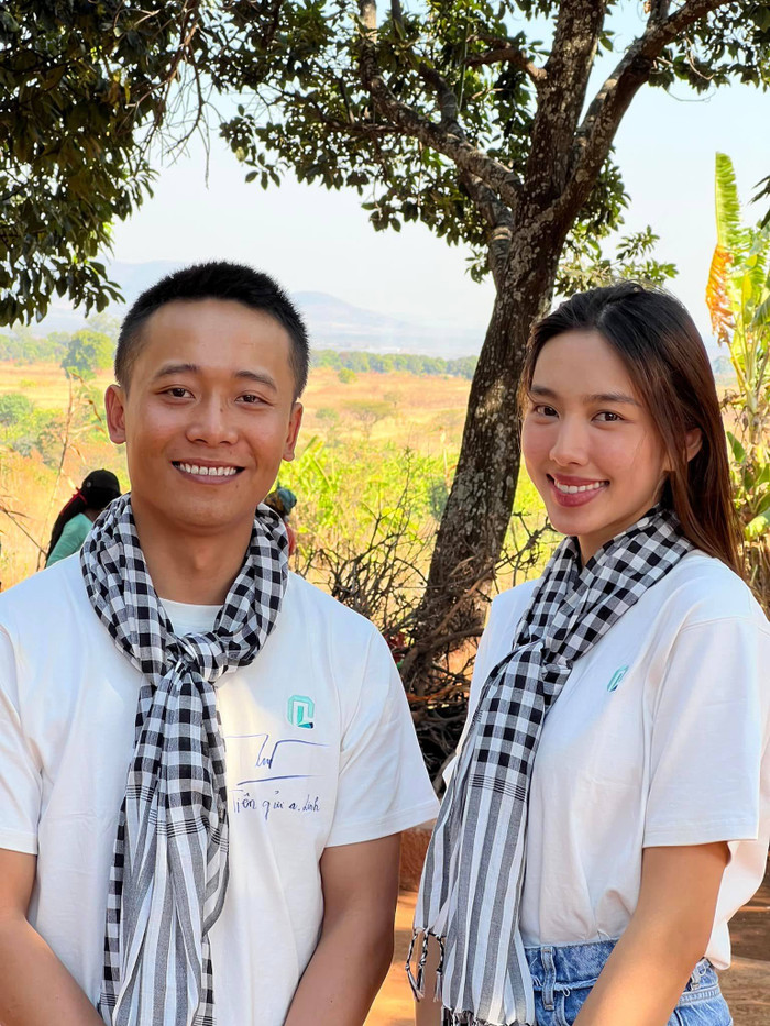 Bình Dương Có Đại Sứ Tình Nguyện Tiến Linh: Hành Trình Lan Tỏa Yêu Thương Bình Dương Có Đại Sứ Tình Nguyện Tiến Linh: Hành Trình Lan Tỏa Yêu Thương