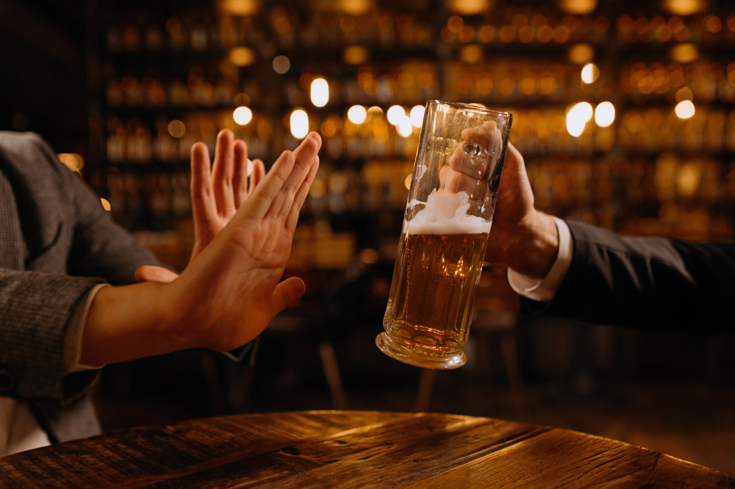 Boire Moins D'alcool : Dry January, Tournée Minérale Et Les Avantages Pour La Santé Boire Moins D'alcool : Dry January, Tournée Minérale Et Les Avantages Pour La Santé