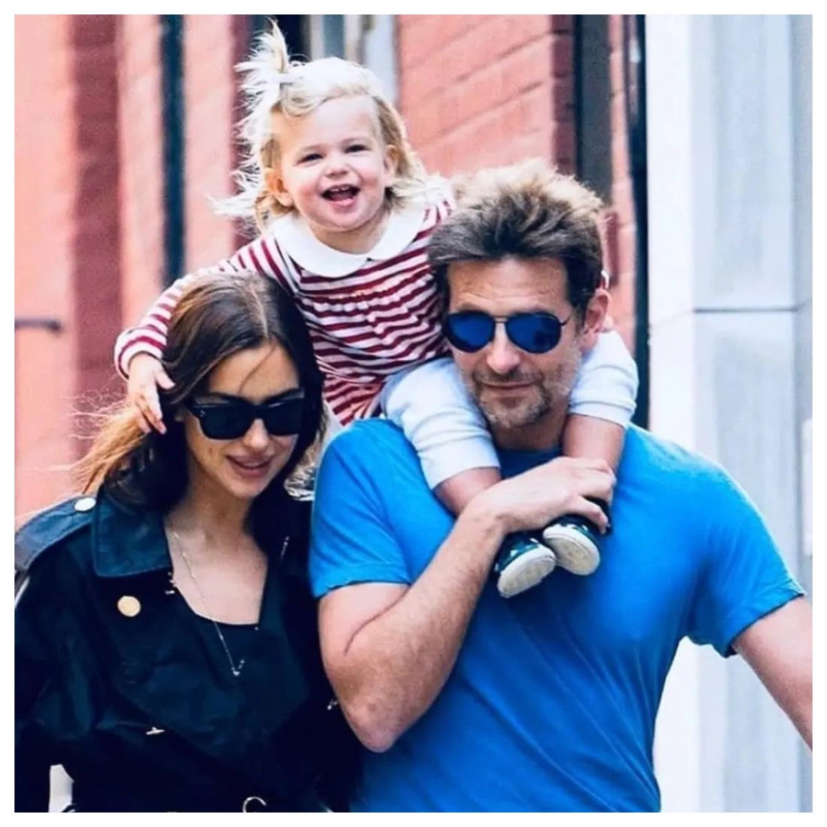 Bradley Cooper And Lea De Seine Shayk Cooper: Super Bowl 2025 Green Jacket Twins Bradley Cooper And Lea De Seine Shayk Cooper: Super Bowl 2025 Green Jacket Twins