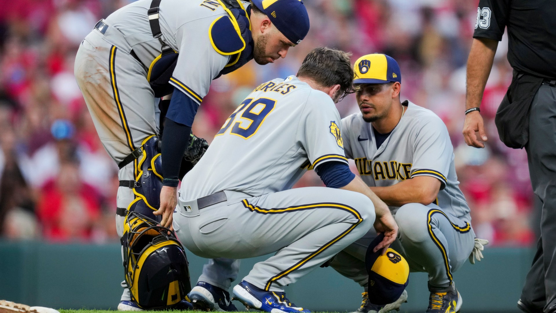 Brewers' Nine-Base Steal Spree Fuels Blowout Victory Over A's Brewers' Nine-Base Steal Spree Fuels Blowout Victory Over A's