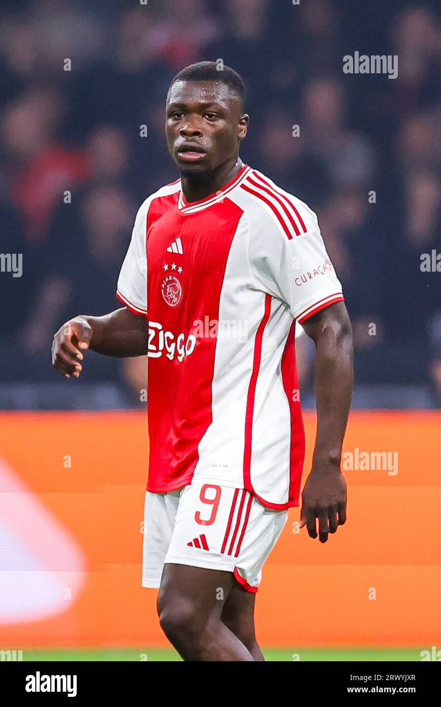 Brian Brobbey: Physical Prowess Poses Europa League Threat Brian Brobbey: Physical Prowess Poses Europa League Threat