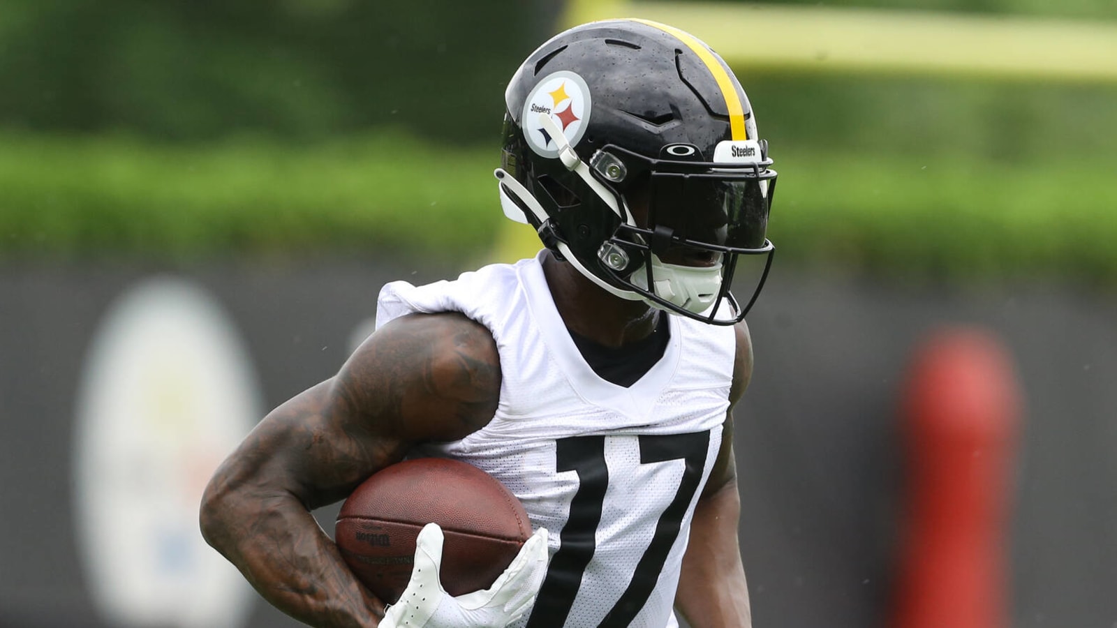 Browns Sign Veteran Wide Receiver And Return Specialist: Report Browns Sign Veteran Wide Receiver And Return Specialist: Report