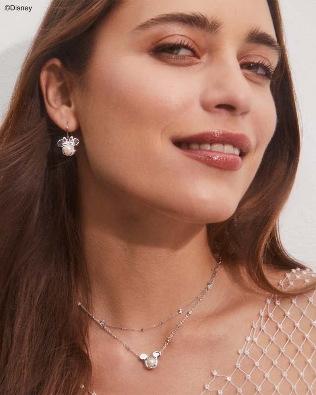 Budget-Friendly Kendra Scott Disney Jewelry: Snow White Collection Unveiled Budget-Friendly Kendra Scott Disney Jewelry: Snow White Collection Unveiled