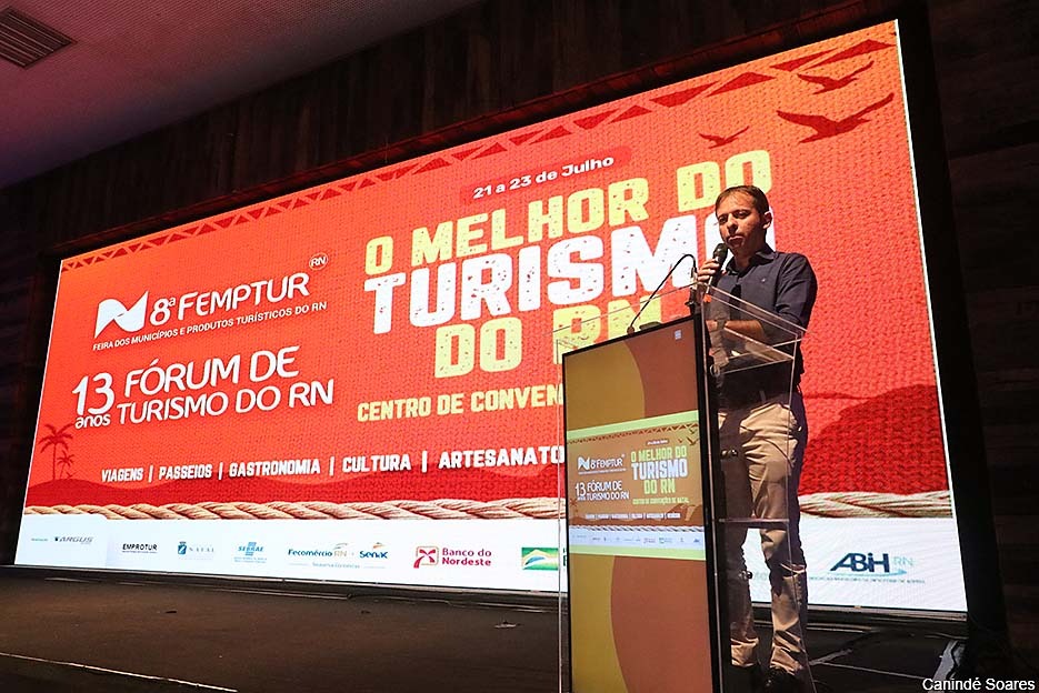 Caiado: Presidente Da Fecomércio Apoia Título De Cidadão Baiano Caiado: Presidente Da Fecomércio Apoia Título De Cidadão Baiano