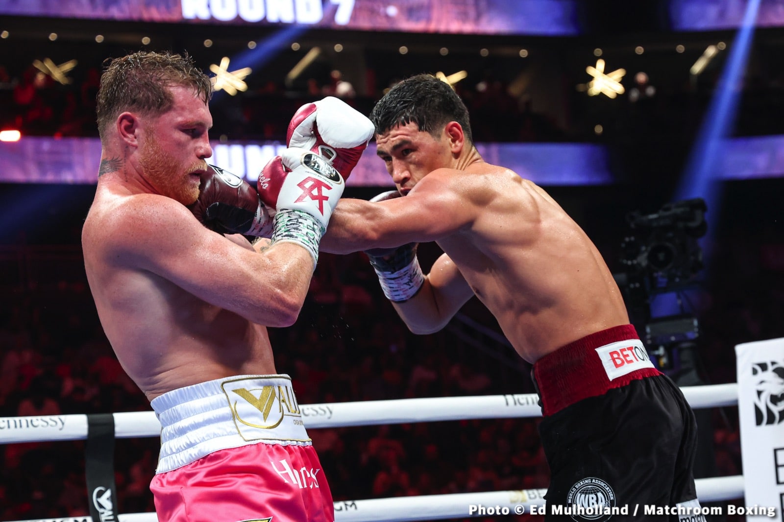 Canelo's Past Foe Calls For Second Fight Following Recent Victory Canelo's Past Foe Calls For Second Fight Following Recent Victory