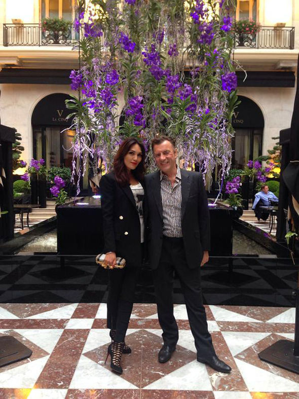 Celebrity Fitness: Nigora Bannatyne's Stunning Abs And Co-ord Celebrity Fitness: Nigora Bannatyne's Stunning Abs And Co-ord