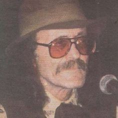 CEM KARACA: Batı Ve Anadolu Müziğinin Eşsiz Buluşması CEM KARACA: Batı Ve Anadolu Müziğinin Eşsiz Buluşması