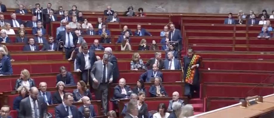 Clarification Politique : Borne Envisage La Fusion De Renaissance Et Du Modem Clarification Politique : Borne Envisage La Fusion De Renaissance Et Du Modem