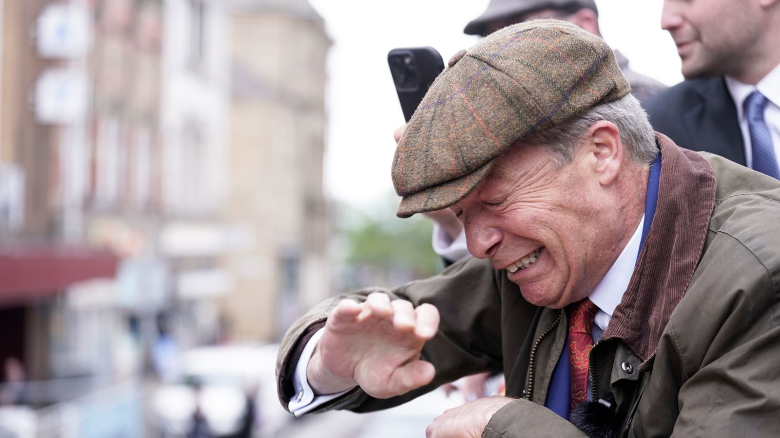 Clash Of Titans: Tory Chairman's Stand Against Reform UK And Nigel Farage's Populism Clash Of Titans: Tory Chairman's Stand Against Reform UK And Nigel Farage's Populism