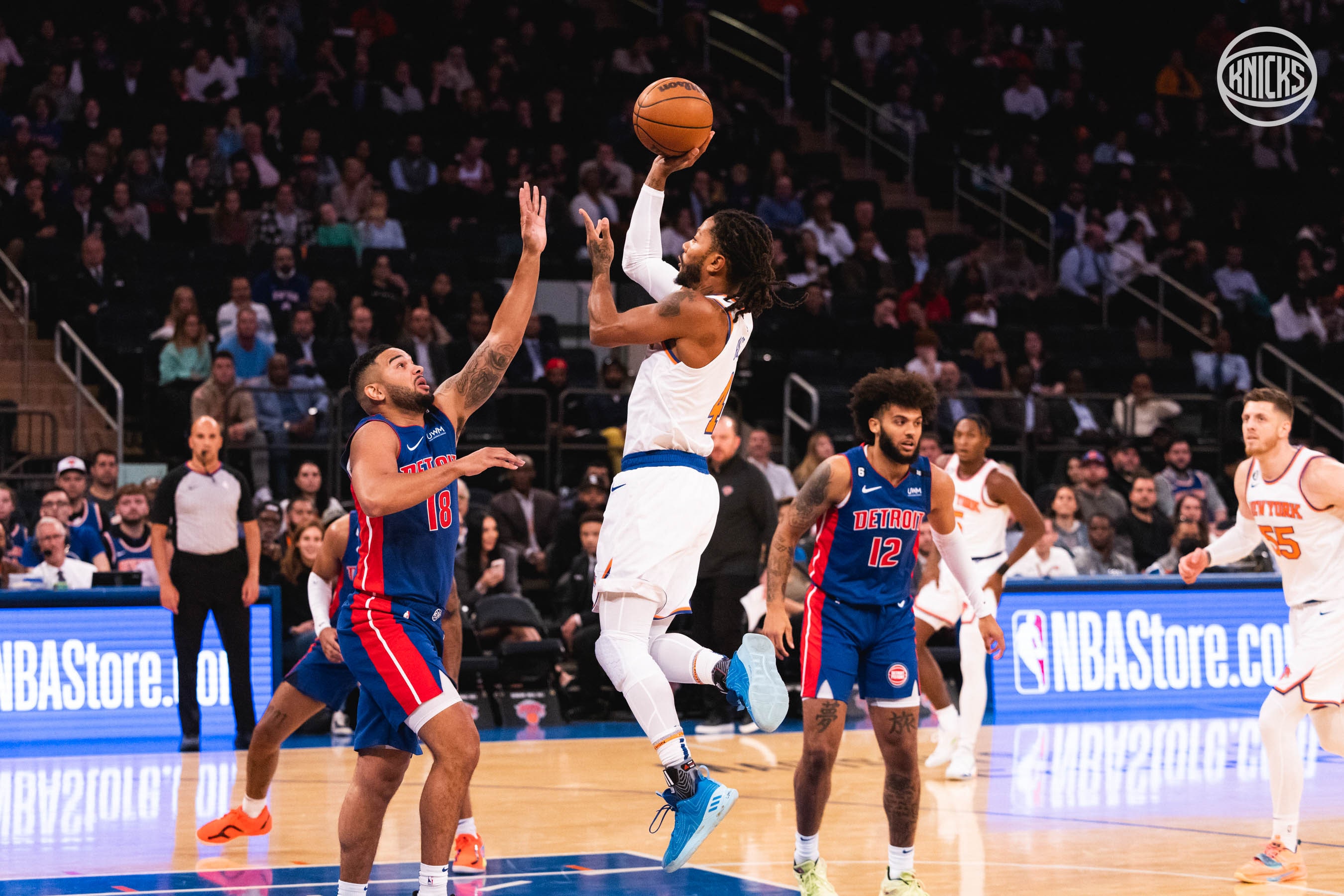 Close Knicks Win Over Pistons Marred By Referees' Admission Of Missed Foul Close Knicks Win Over Pistons Marred By Referees' Admission Of Missed Foul