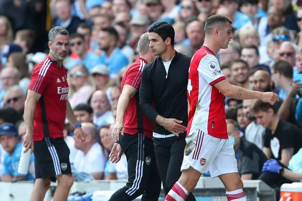 Collymore's Arsenal Verdict: Pressure On Arteta Intensifies Collymore's Arsenal Verdict: Pressure On Arteta Intensifies
