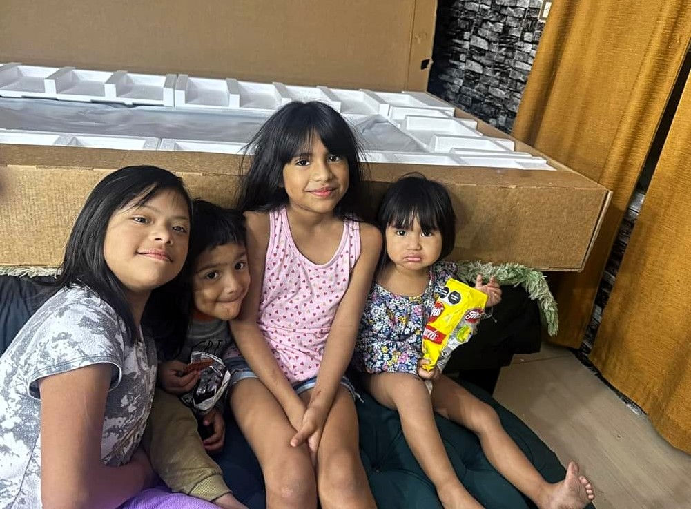 Community Mourns After Four Die, Including Children, In After-School Camp Car Crash Community Mourns After Four Die, Including Children, In After-School Camp Car Crash