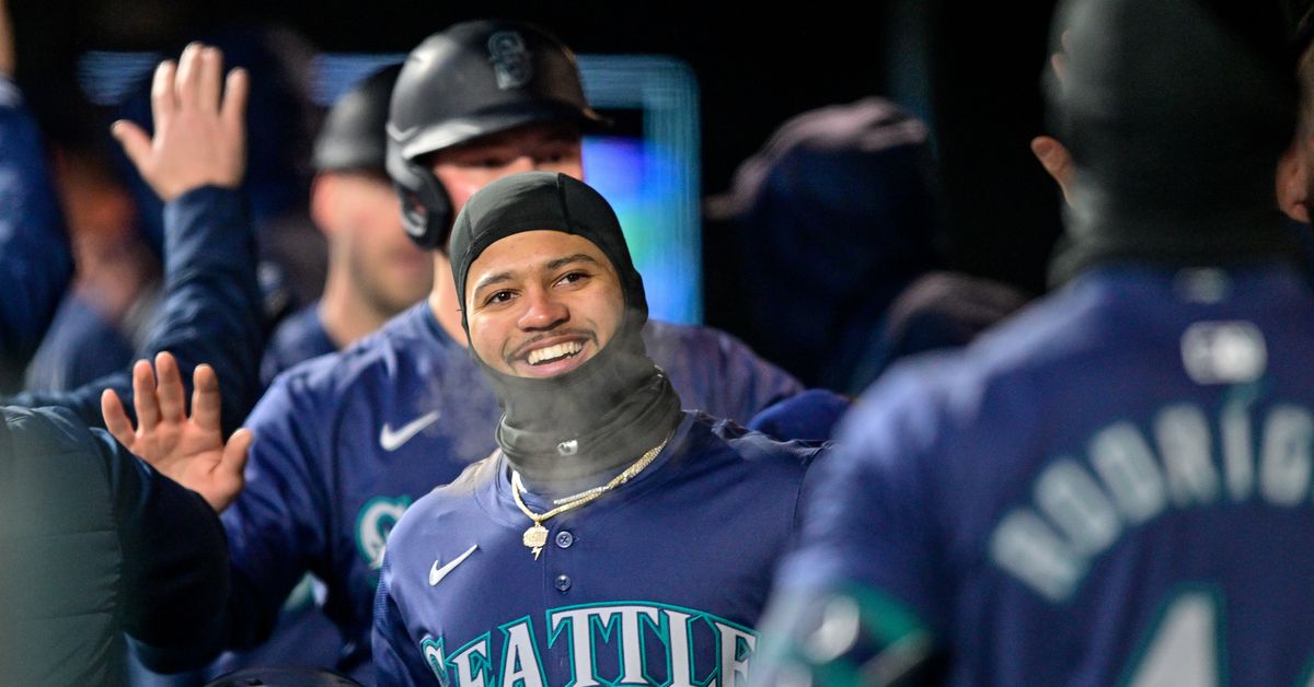 Conforto Fuels Dodgers Win Against Mariners: A Stellar Performance Conforto Fuels Dodgers Win Against Mariners: A Stellar Performance